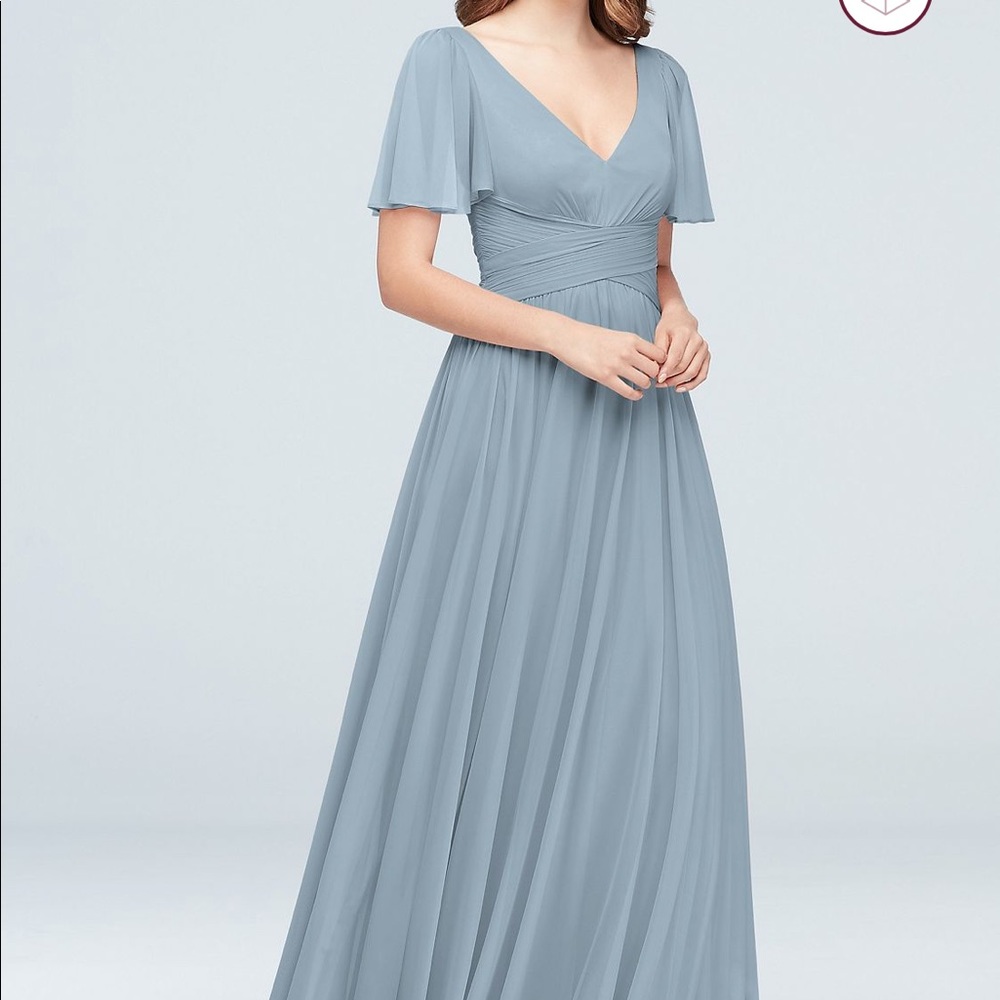 Dusty Blue David’s Bridal bridesmaid dress size 8. NWT.